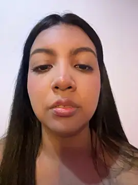 nicole fisherr online show from May 10, 3:52 am