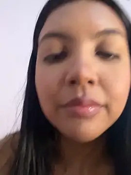 nicole fisherr online show from May 18, 4:07 am