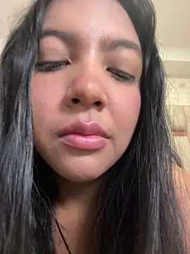 nicole fisherr online show from April 28, 7:56 am