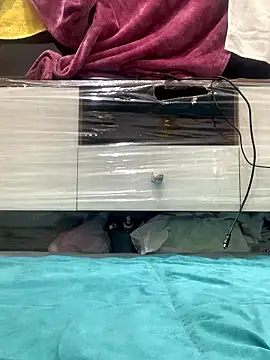 abyusif101099 online show from January 8, 12:20 pm