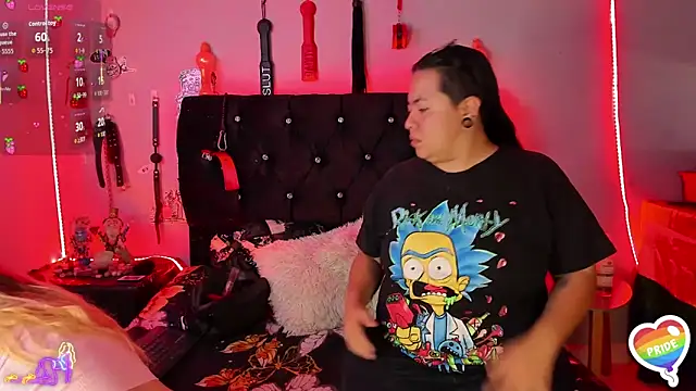katieeandsharonn online show from June 29, 2:28 pm