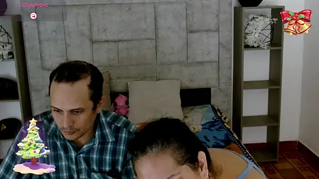 Candy and Jh0n online show from December 21, 3:44 am