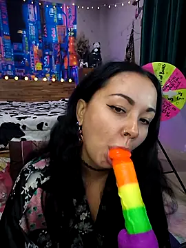 kellycakemeow online show from October 21, 6:28 am