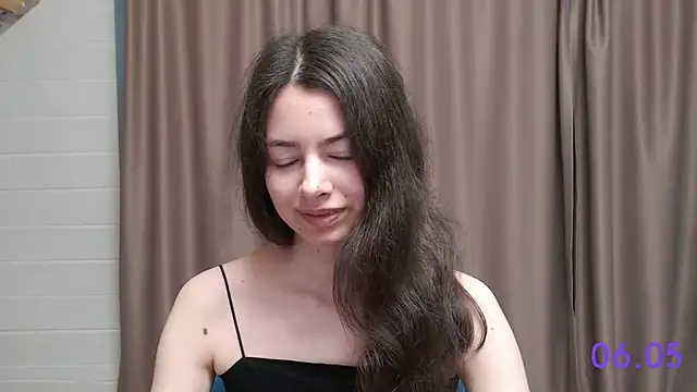 sweet sweet angel online show from May 6, 9:46 am