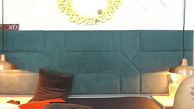 salome daniel online show from September 17, 7:56 pm