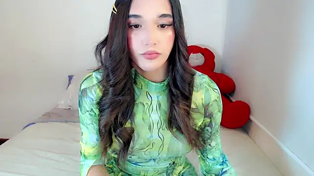 SamanthaaSmitt online show from October 8, 6:12 pm