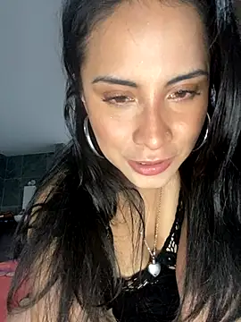 Effyvice13 online show from September 15, 7:05 am