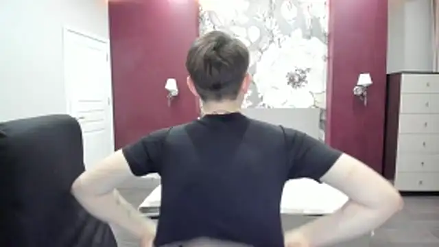 EmiliaYours online show from January 6, 5:38 pm