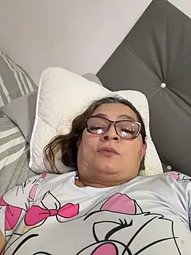 AntonellaAlondra4 online show from April 15, 4:02 am