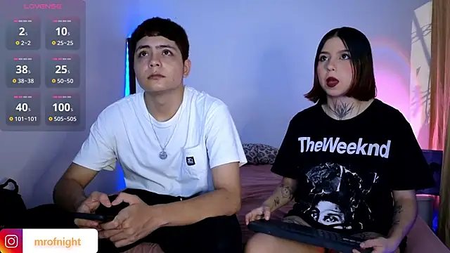 kitty of nighttt online show from September 25, 4:11 am