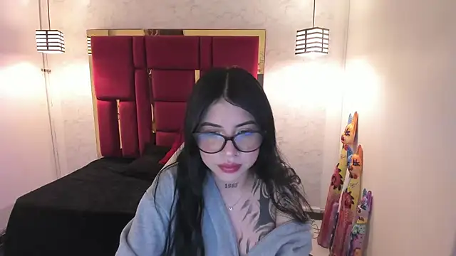 Violet m online show from October 26, 12:44 pm