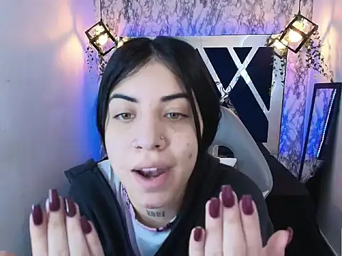 Violet m online show from November 30, 11:47 am