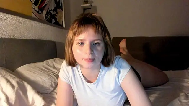 SayYesToHeaven online show from February 12, 5:14 pm