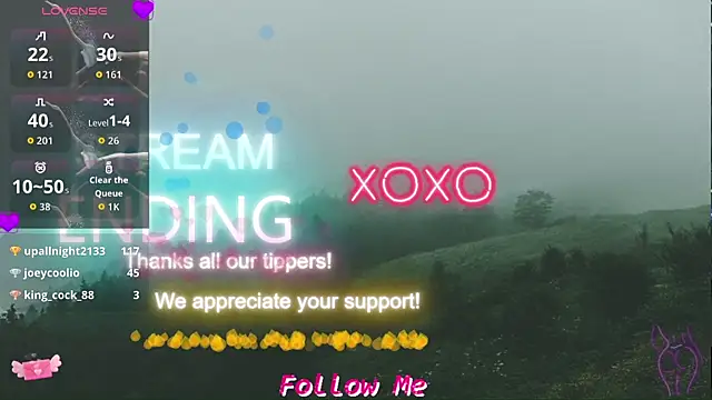 QueenYsuRey online show from October 22, 4:45 pm