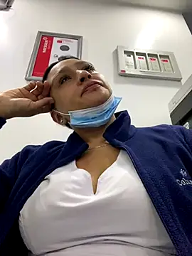 Keittly  online show from December 21, 2:05 am