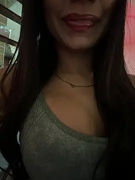 Sofizuly online show from March 7, 1:34 am