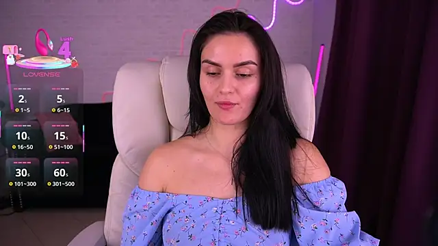 MilashaLovely online show from December 19, 2:31 pm