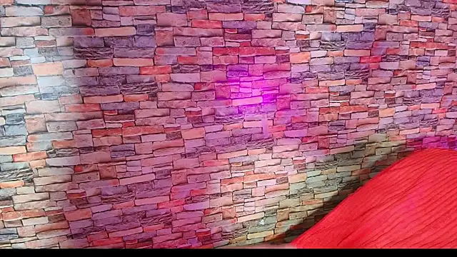 couple lovelyds online show from December 3, 9:28 pm