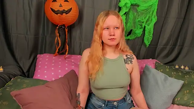 boostyboobs online show from October 31, 3:08 am