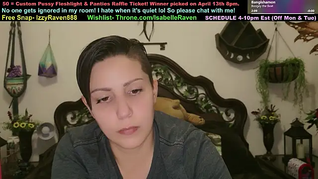 IsabelleRaven online show from April 6, 12:54 am