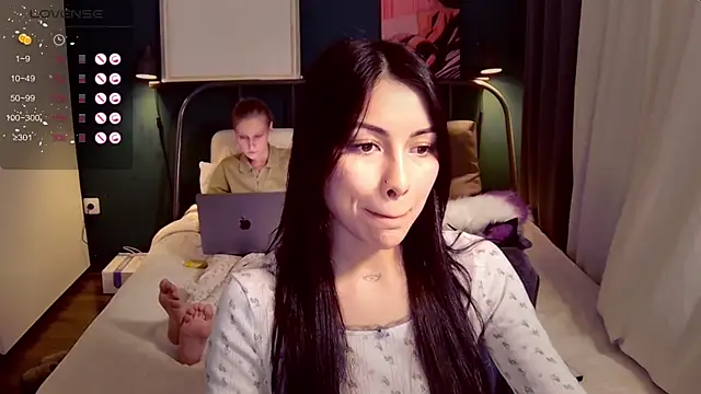 KatiKate online show from April 20, 6:00 pm