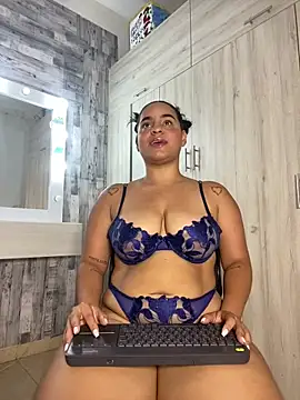 Violetrousse online show from December 13, 8:48 pm