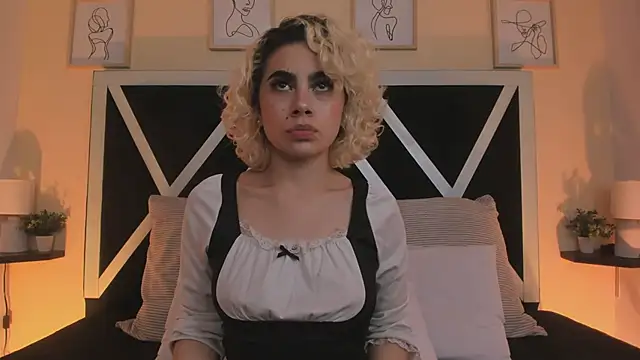 marian pinzon online show from November 12, 1:25 am