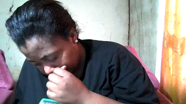 bustyboobs6 online show from September 29, 6:18 am