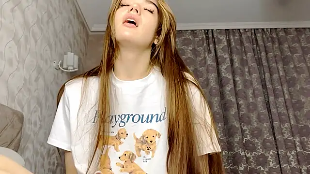 BlissDodd online show from September 8, 6:18 pm