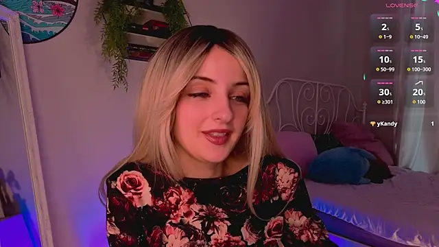 Katty Lights online show from October 10, 11:26 am