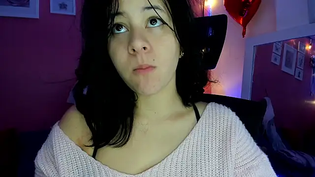 agnes 213 online show from October 10, 2:33 pm