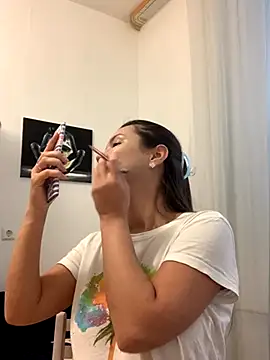 MiraMiss online show from November 25, 8:27 am