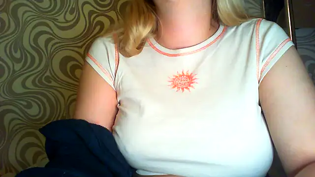 bunnyamy online show from October 30, 7:26 pm