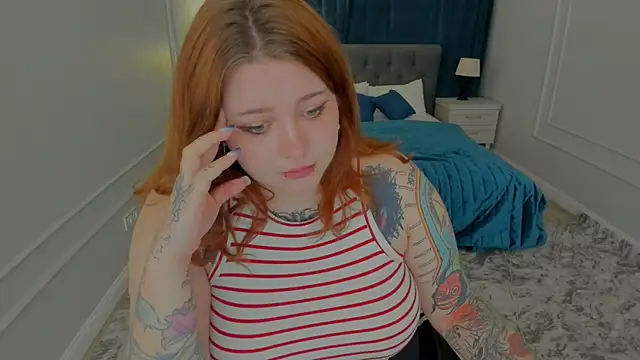 MoonLghte online show from October 2, 8:58 pm