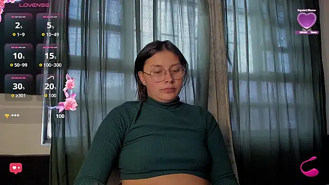 Noellesable online show from September 27, 6:59 pm