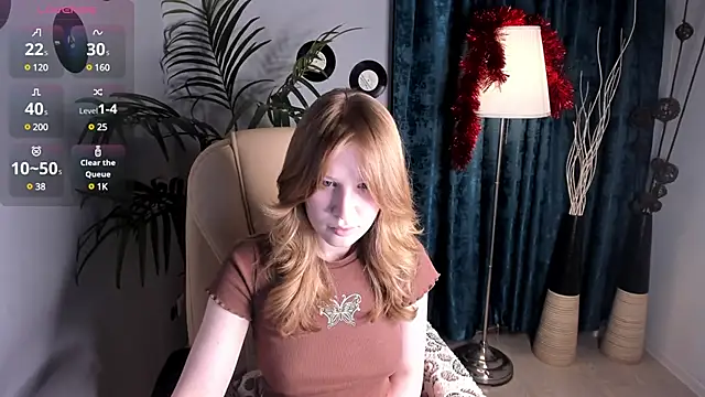 EvaStevs online show from December 2, 9:43 am