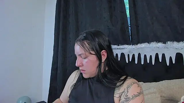 jenifer  power10 online show from November 19, 9:15 pm