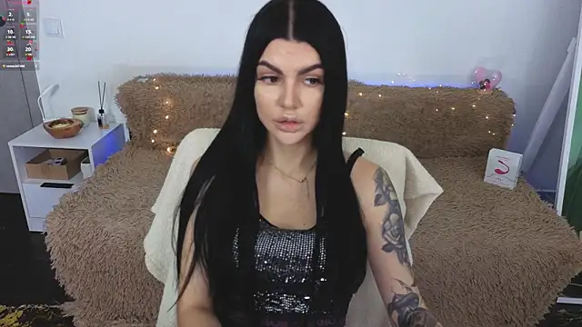 Tiffany lab online show from September 12, 8:23 am