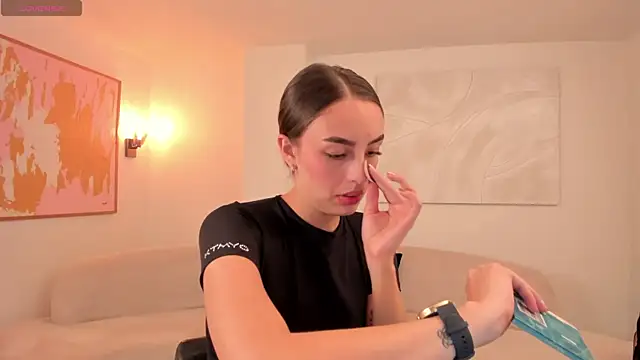 KaiaFerreira online show from February 17, 6:29 pm