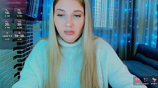 Evacadooo online show from October 4, 7:14 am