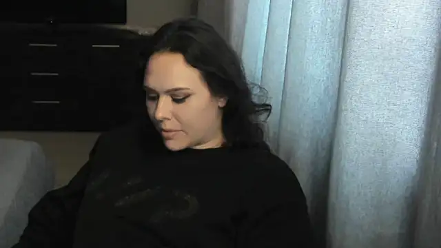 MollyCheiz online show from October 19, 1:13 pm