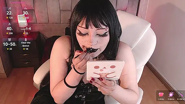 honney dark online show from February 5, 12:19 pm