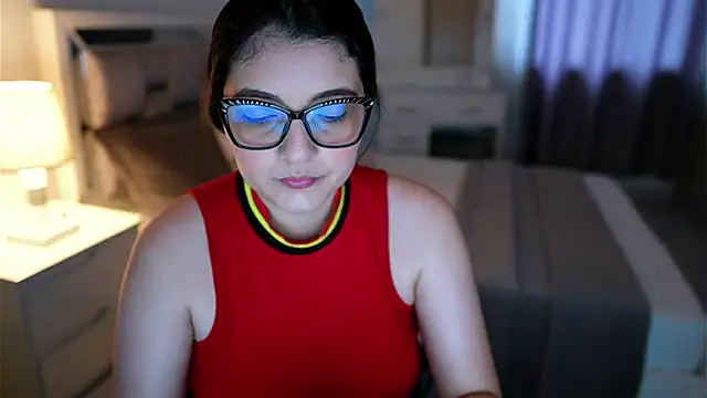 Camilaa bueno online show from January 15, 10:05 pm