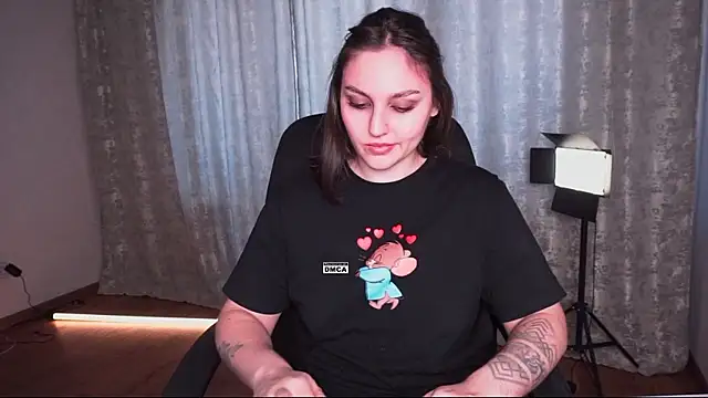 Hoot owl cb online show from April 14, 7:41 am