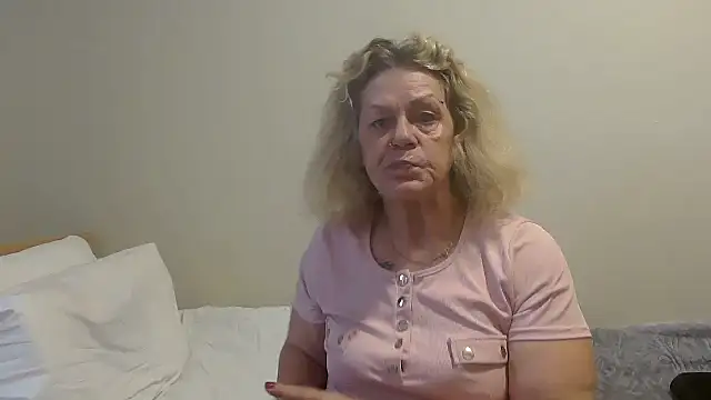 Latex shantie online show from September 26, 6:55 am