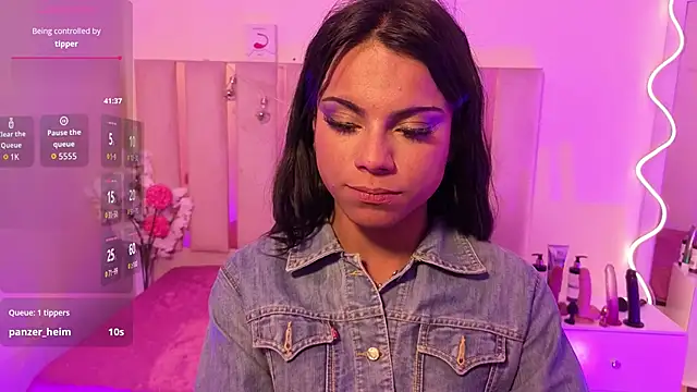 Andy tay1 online show from October 7, 3:11 am