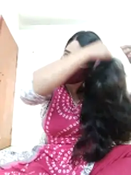 Magical Girl- online show from March 26, 7:10 am