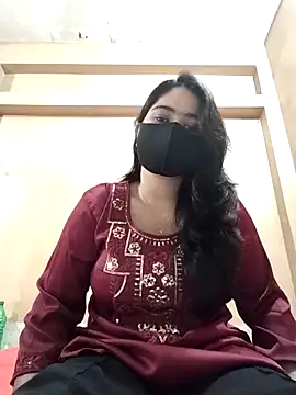 Magical Girl- online show from November 16, 4:25 am