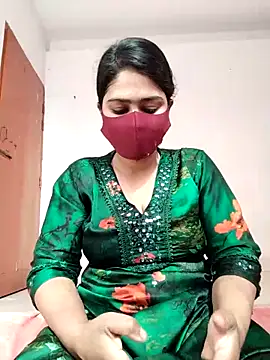 Magical Girl- online show from April 1, 9:21 am