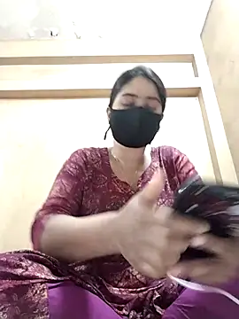 Magical Girl- online show from October 3, 7:13 am